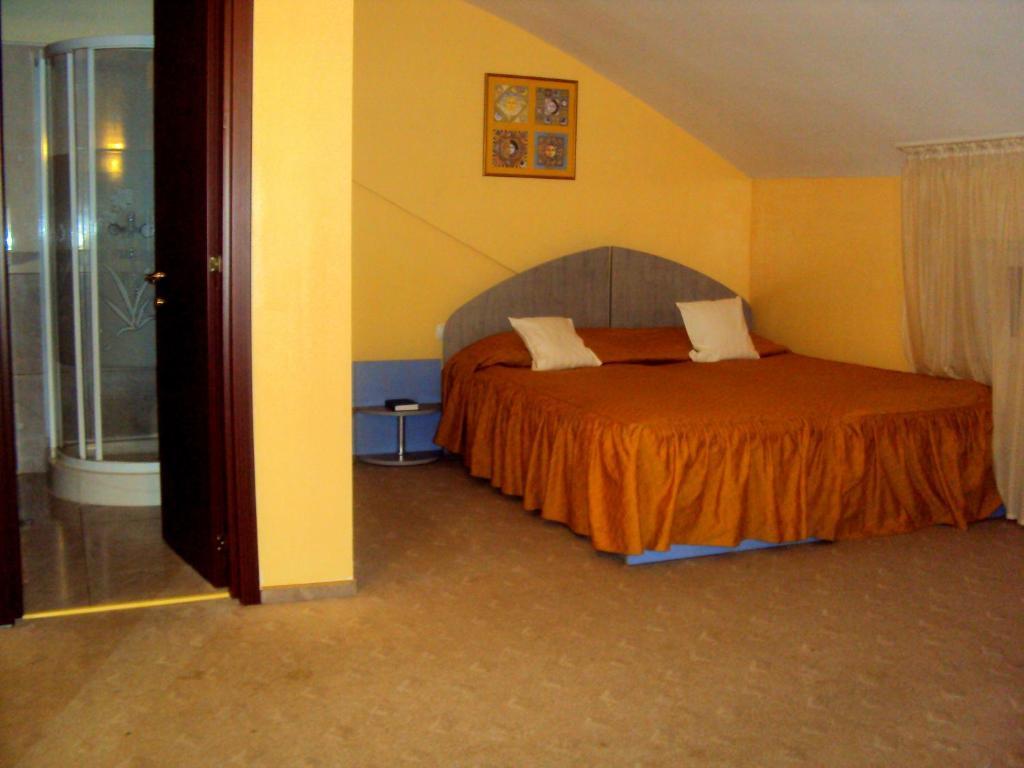Hotel Ambassador Baia Mare Pokój zdjęcie